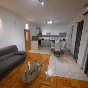 Duje & Dragana , Plano Chorvatsko