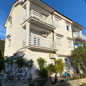 Olea Apartman